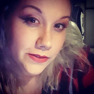 Meet your Posher, Lani